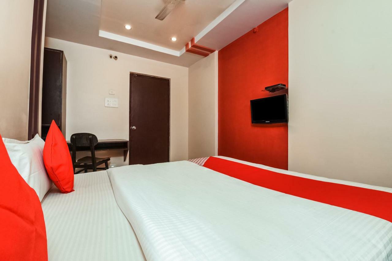 Oyo 28856 Manjeera Inn Visakhapatnam Exterior photo